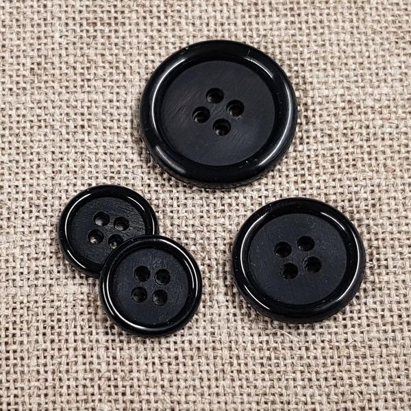 Hovedbilde Kåpeknapp London firehulls sort