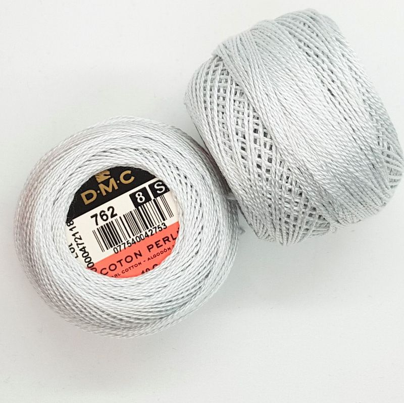 Perlegarn No.  8 DMC 116 Ensfarget bomull - Pearl cotton